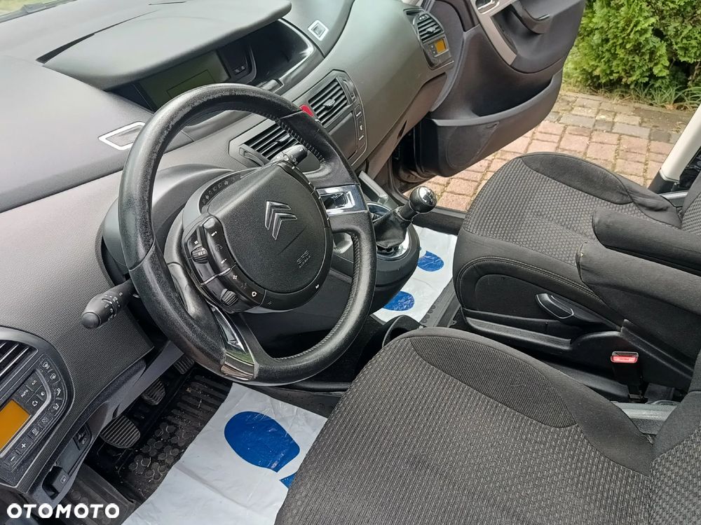 Citroën C4 Picasso 1.8i Impress - 11