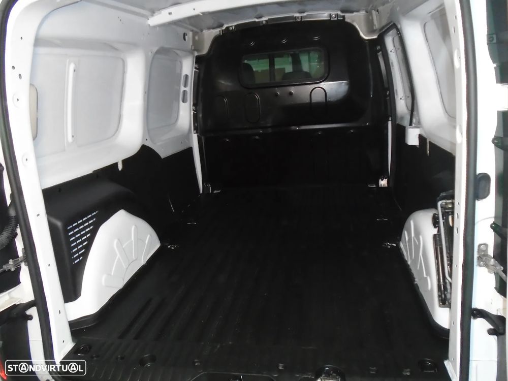 Renault Kangoo 1.5 DCI MAXI 3 LUGARES- 95 CV 6 V- IVA DEDUTIVEL - 33