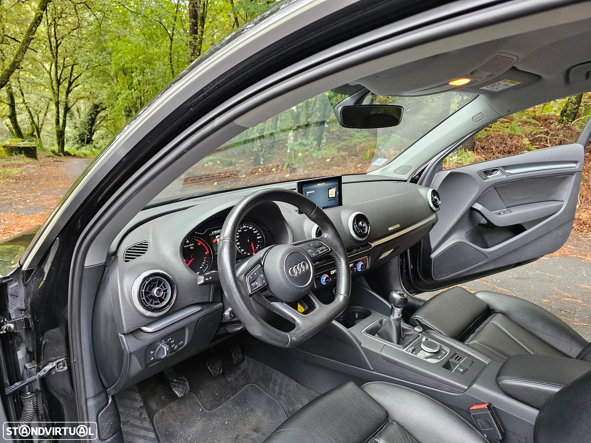 Audi A3 1.6 TDI S-line - 10