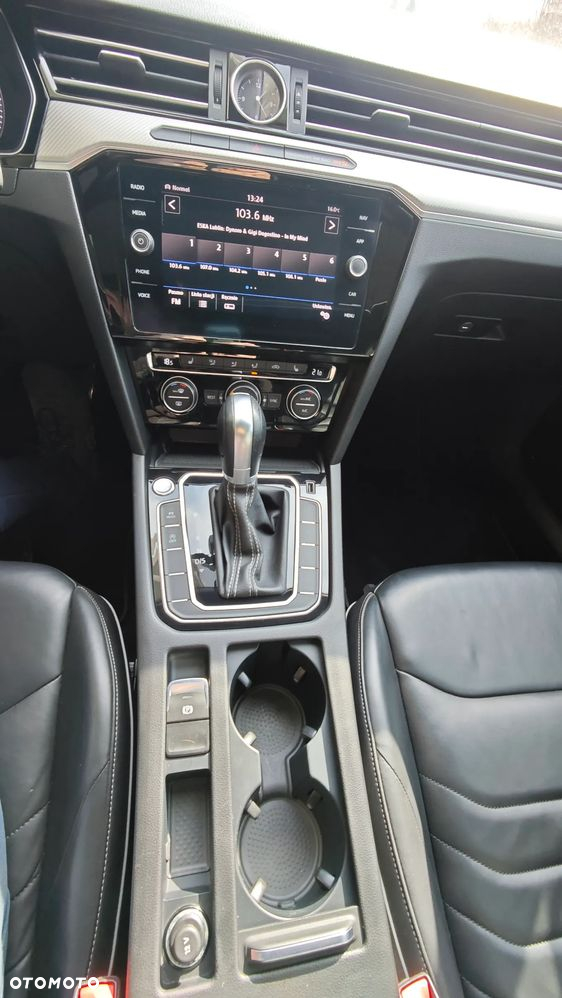 Volkswagen Arteon 2.0 TSI 4Motion R-Line DSG - 17