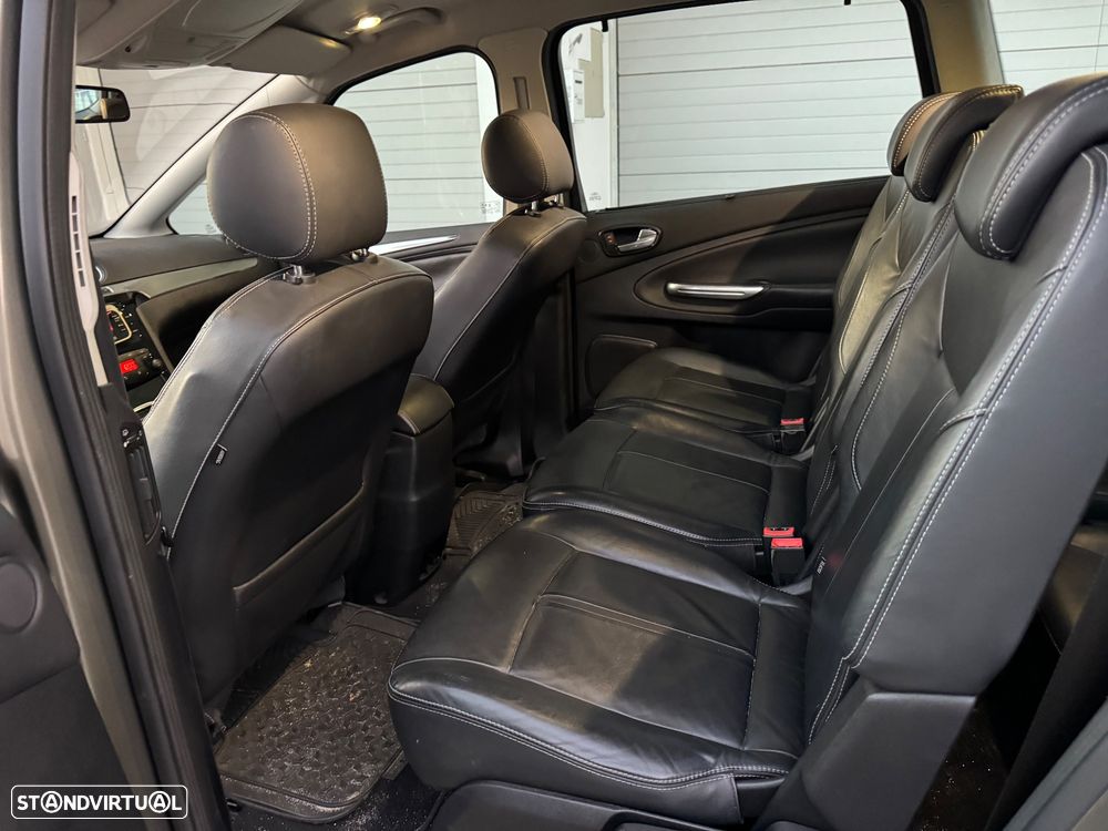 Ford S-Max 1.6 TDCi Titanium 7L - 7