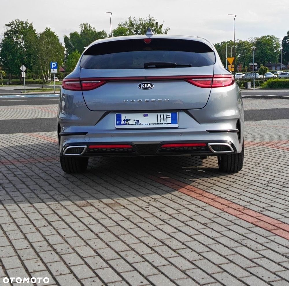 Kia ProCeed 1.5 T-GDI DCT7 OPF (48V Mild Hybrid) GT Line - 7