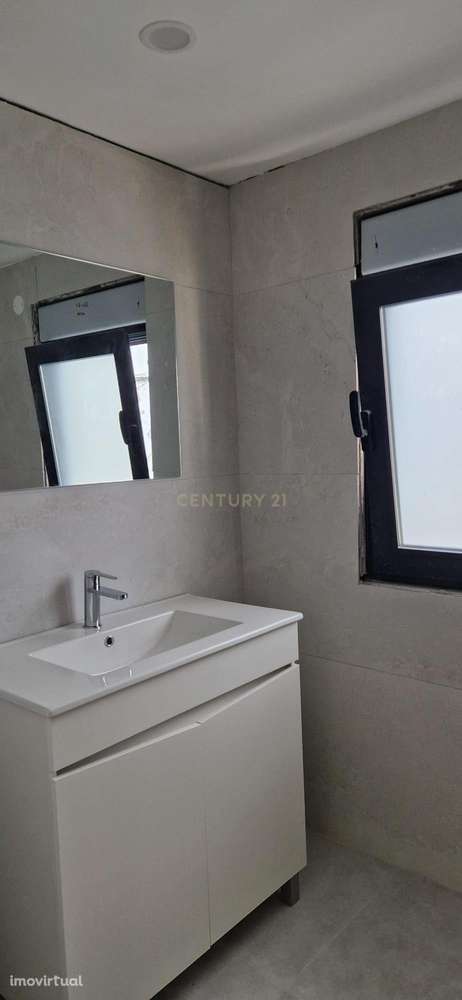 Moradia T1 em Repeses e São Salvador, Viseu - Grande imagem: 3/7