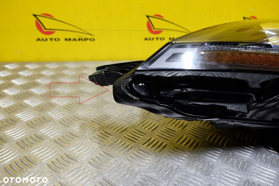JAGUAR F-TYPE X152 2013- REFLEKTOR LAMPA XENON PRAWA 8PIN USA - 4