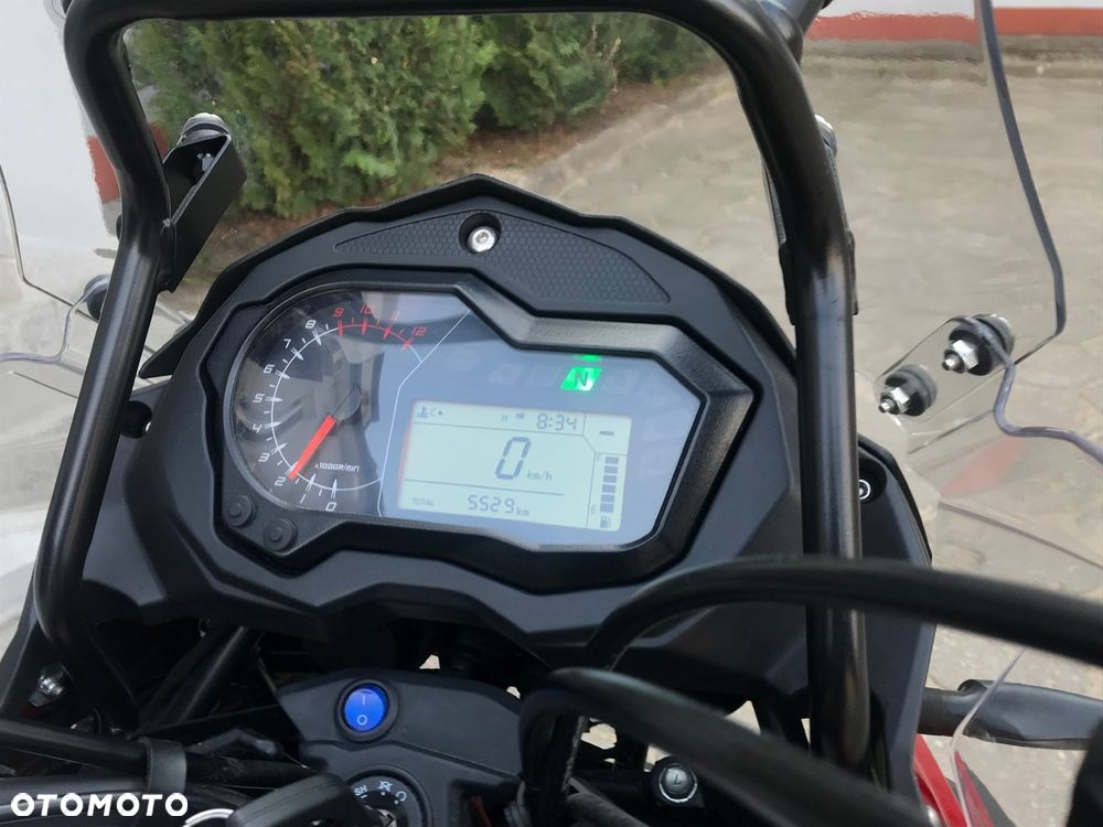 Benelli TRK 502X - 28