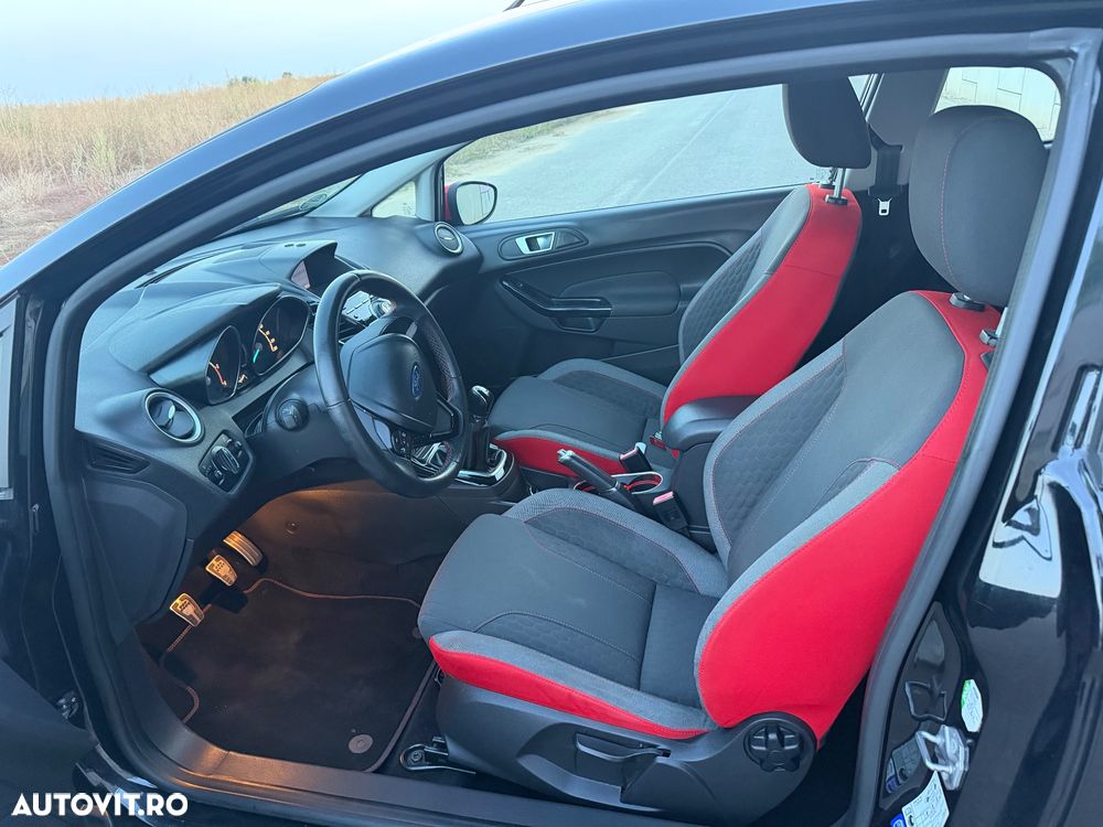 Ford Fiesta - 8