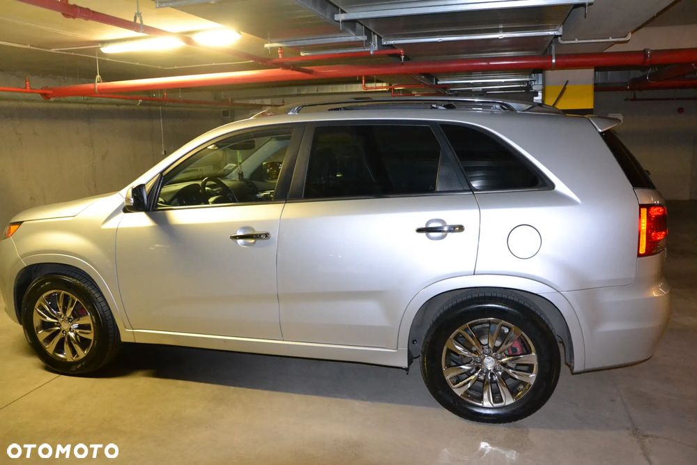 Kia Sorento - 4
