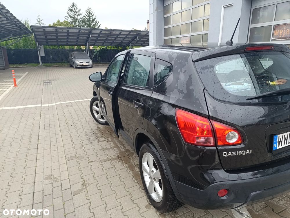 Nissan Qashqai 2.0 Tekna - 8
