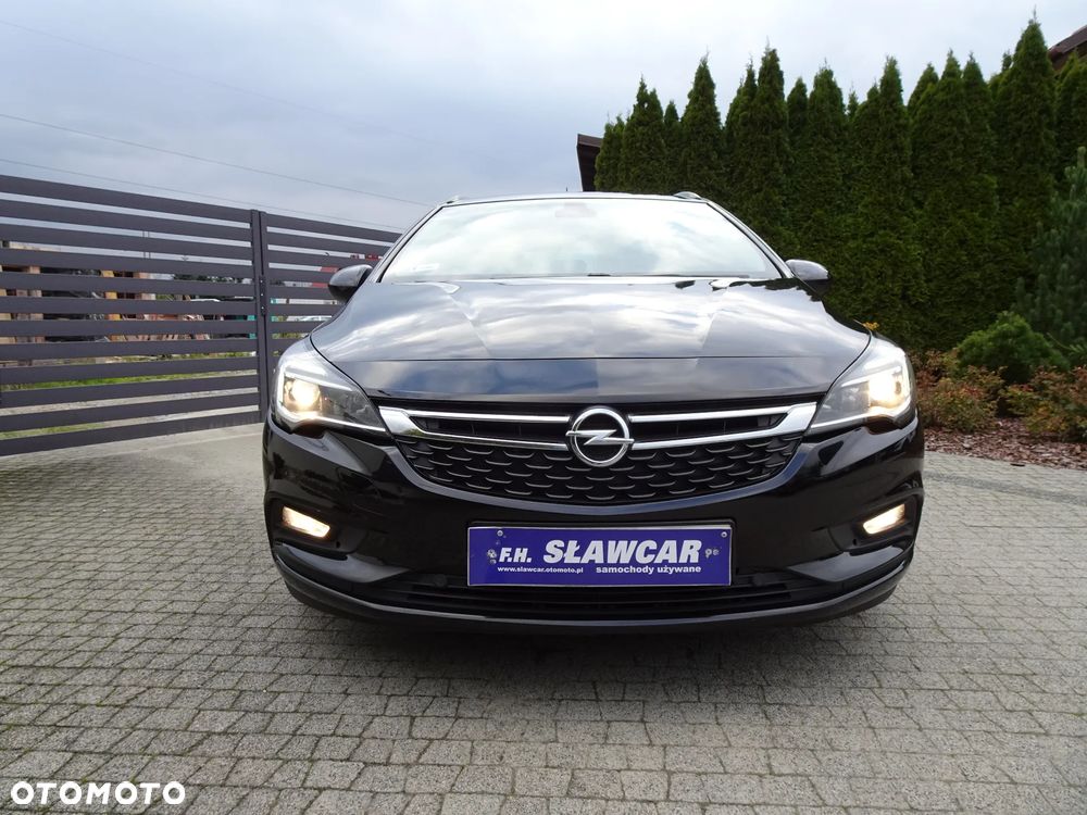 Opel Astra 1.6 CDTI Enjoy - 11