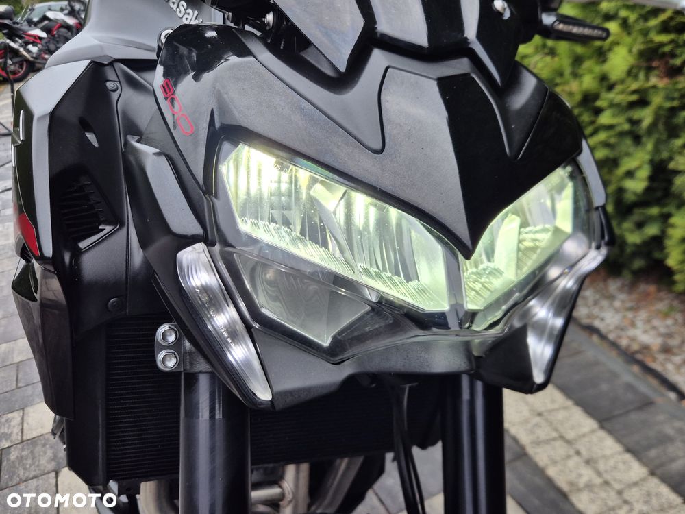 Kawasaki Z 900 - 21