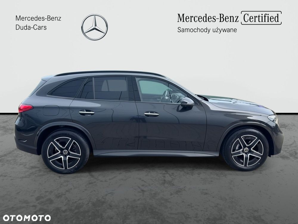 Mercedes-Benz GLC - 13
