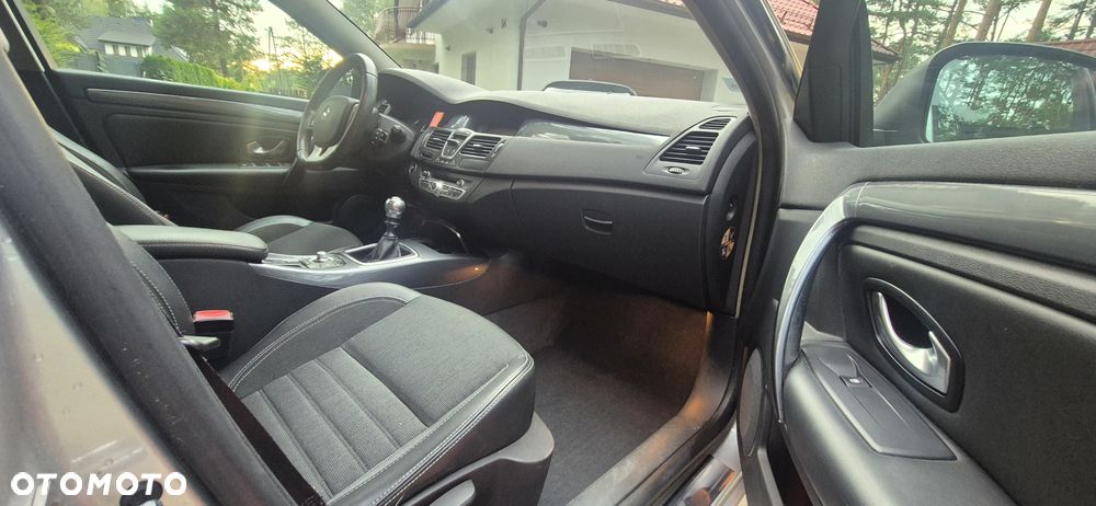 Renault Laguna dCi 150 FAP GT - 6
