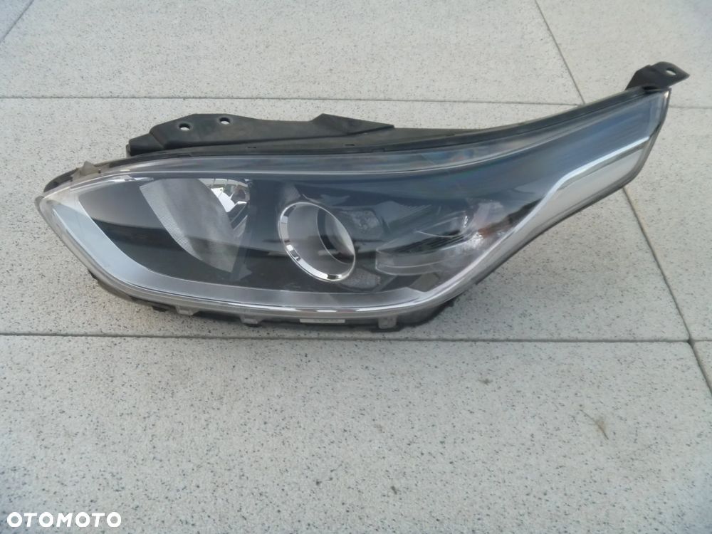 KIA CEED 3 III REFLEKTOR LAMPA SOCZEWKA Z LED LEWA ŁADNA EUROPA 92101J7050 - 1