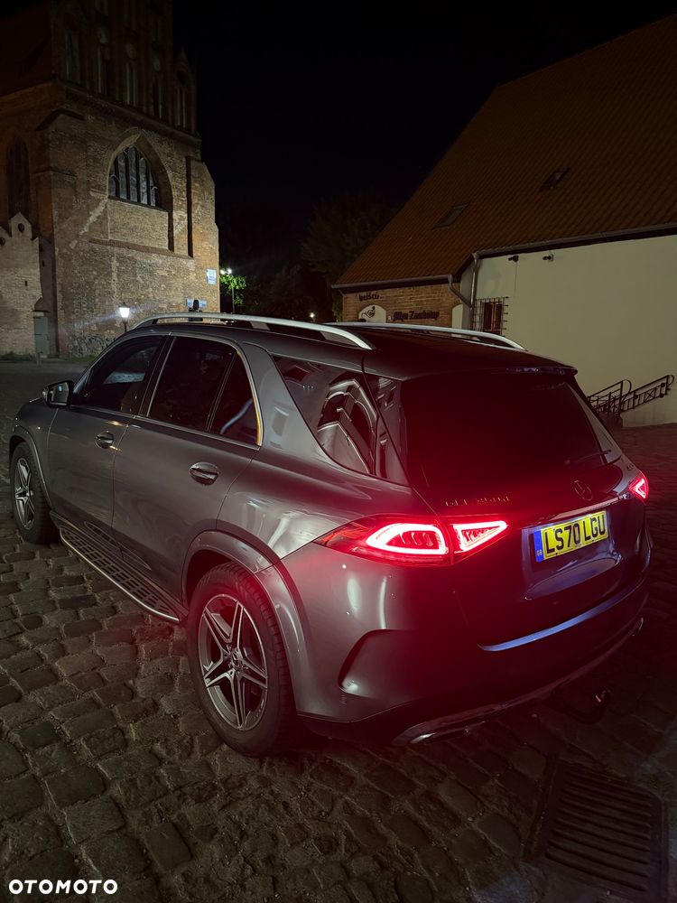 Mercedes-Benz GLE 350 d 4Matic 9G-TRONIC AMG Line - 29