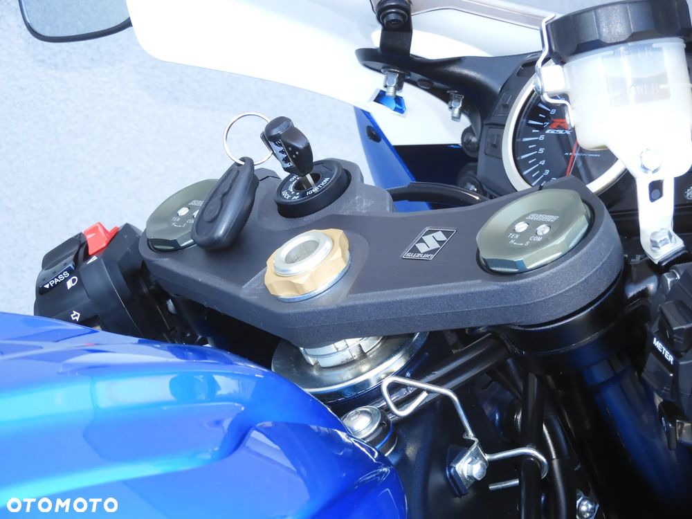 Suzuki GSX-R - 8