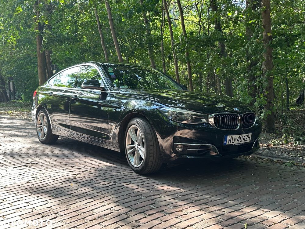 BMW Seria 3 330i xDrive Luxury Line - 26