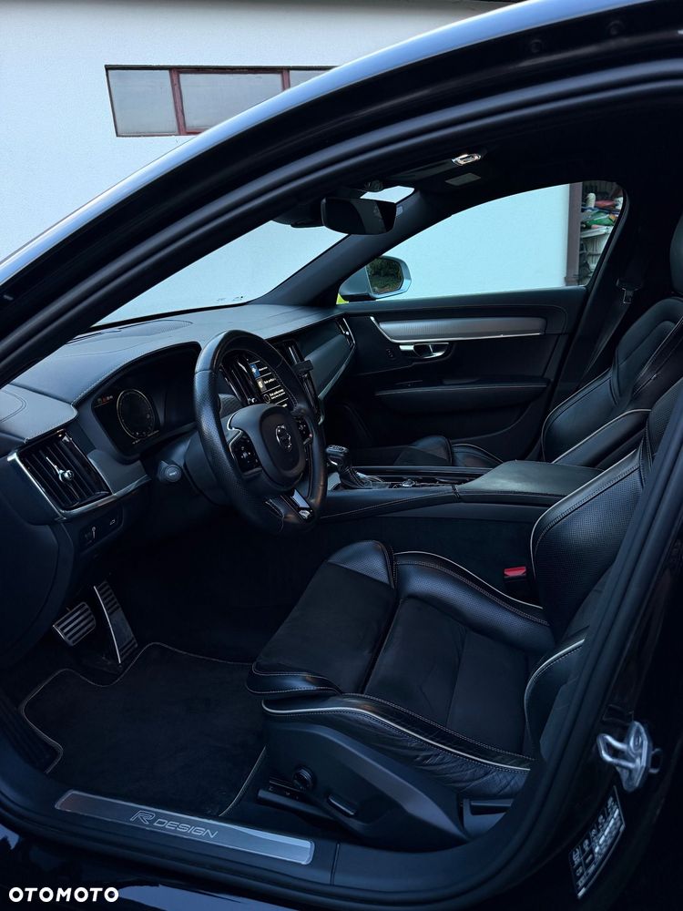 Volvo S90 D3 R-Design - 9