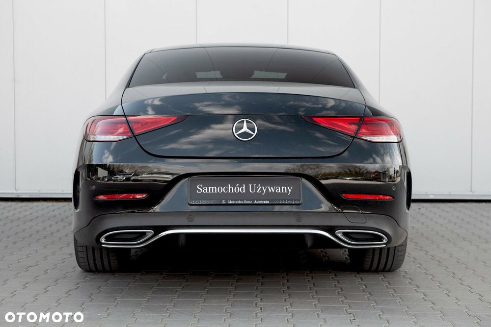 Mercedes-Benz CLS - 6