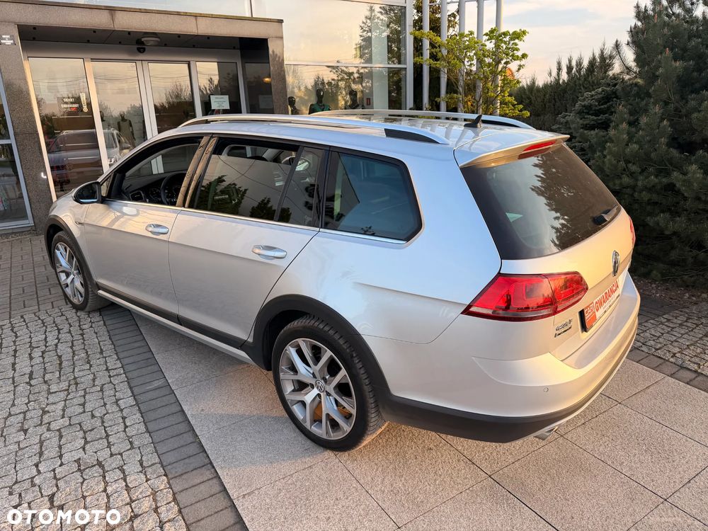 Volkswagen Golf Alltrack 2.0 TDI 4Motion (BMT) - 34