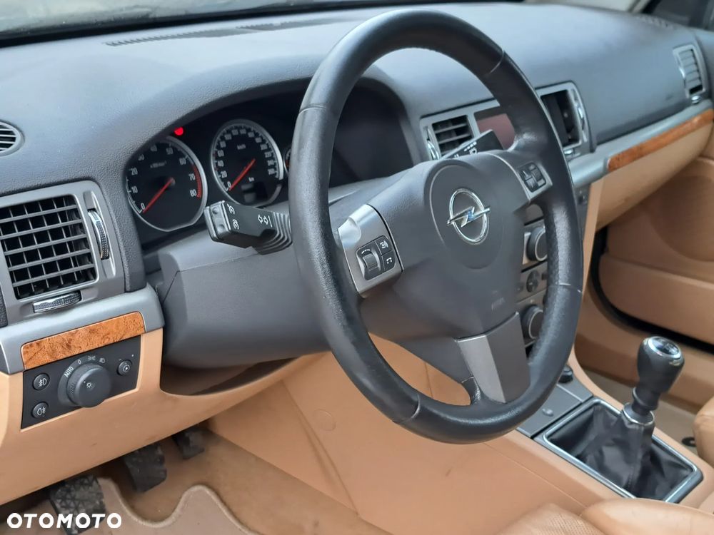 Opel Vectra 2.0 Turbo Cosmo Plus - 6