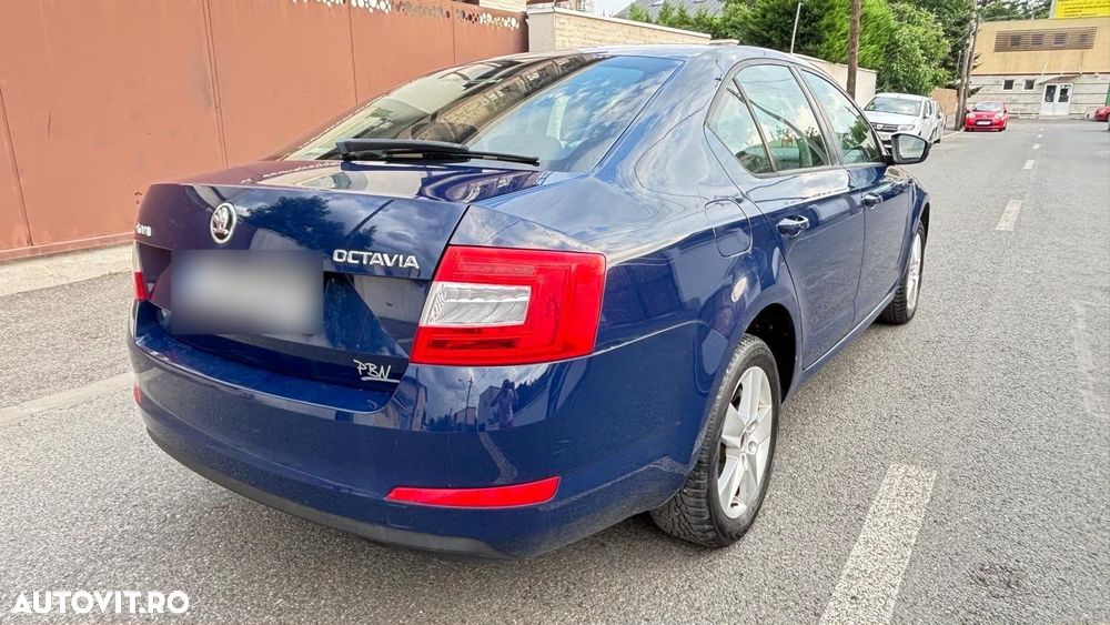 Skoda Octavia 1.6 TDI Style - 4
