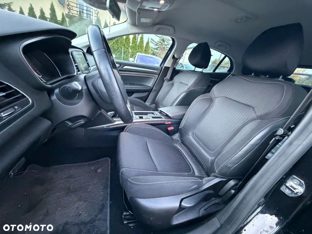 Renault Megane TCe 115 GPF LIMITED - 37