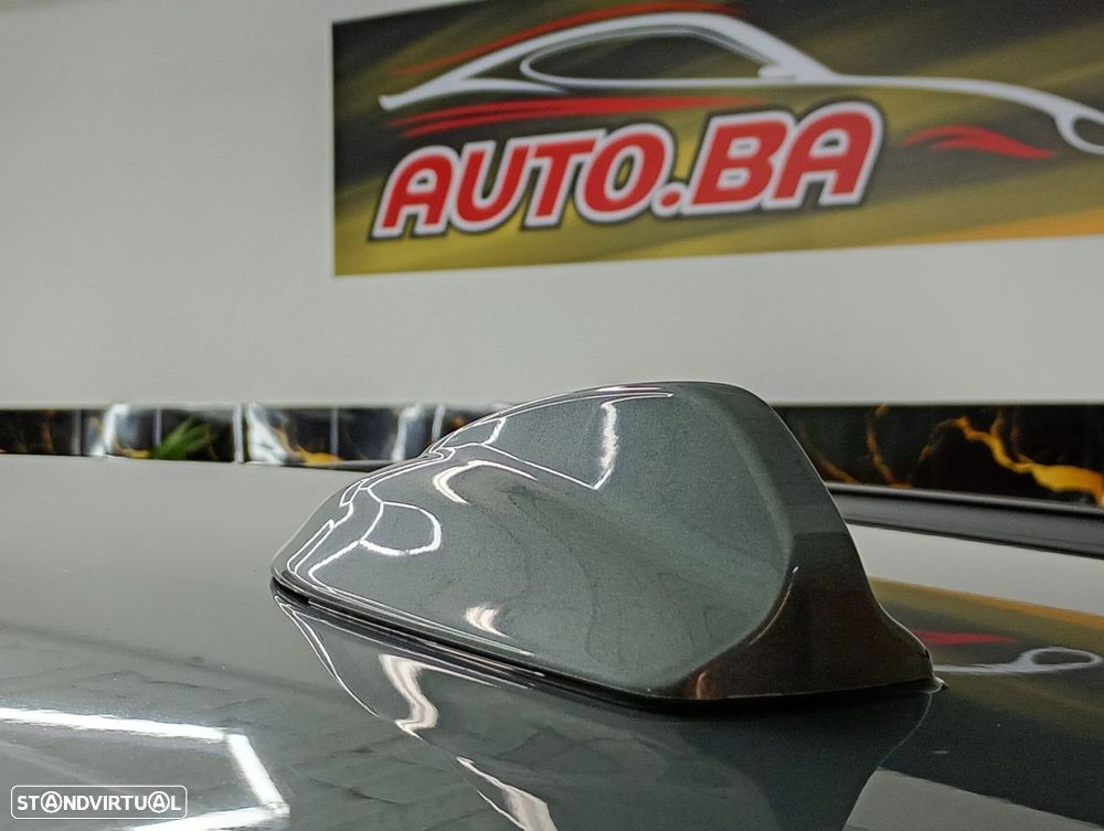 Volvo V60 2.0 D2 R-Design Momentum - 11