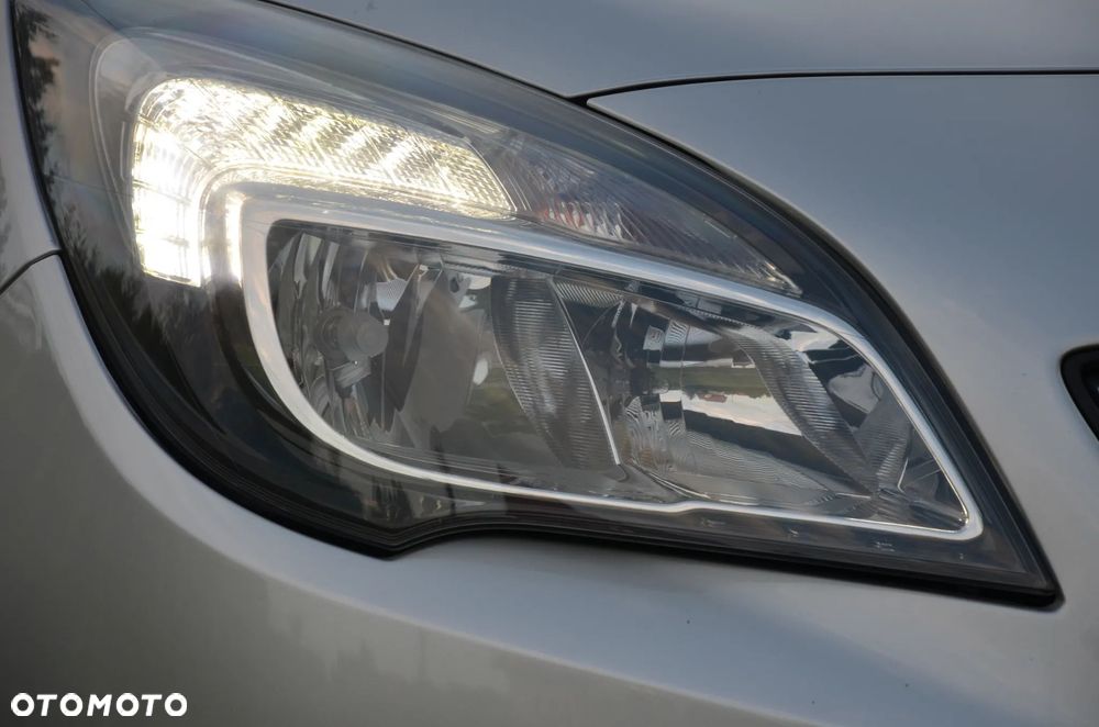 Opel Meriva 1.4 Style - 11