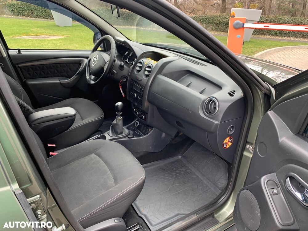 Dacia Duster dCi 110 FAP 4x4 Laureate - 6
