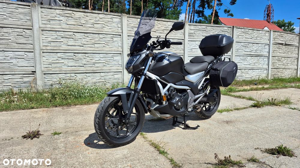 Honda NC - 9
