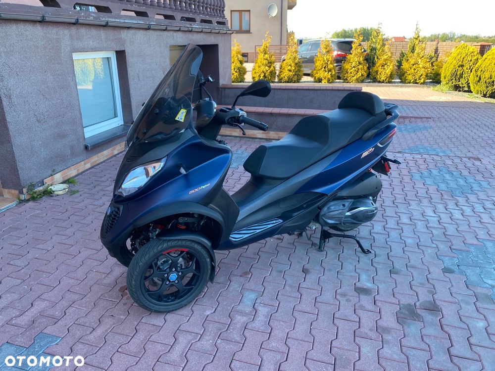 Piaggio MP-3 - 1