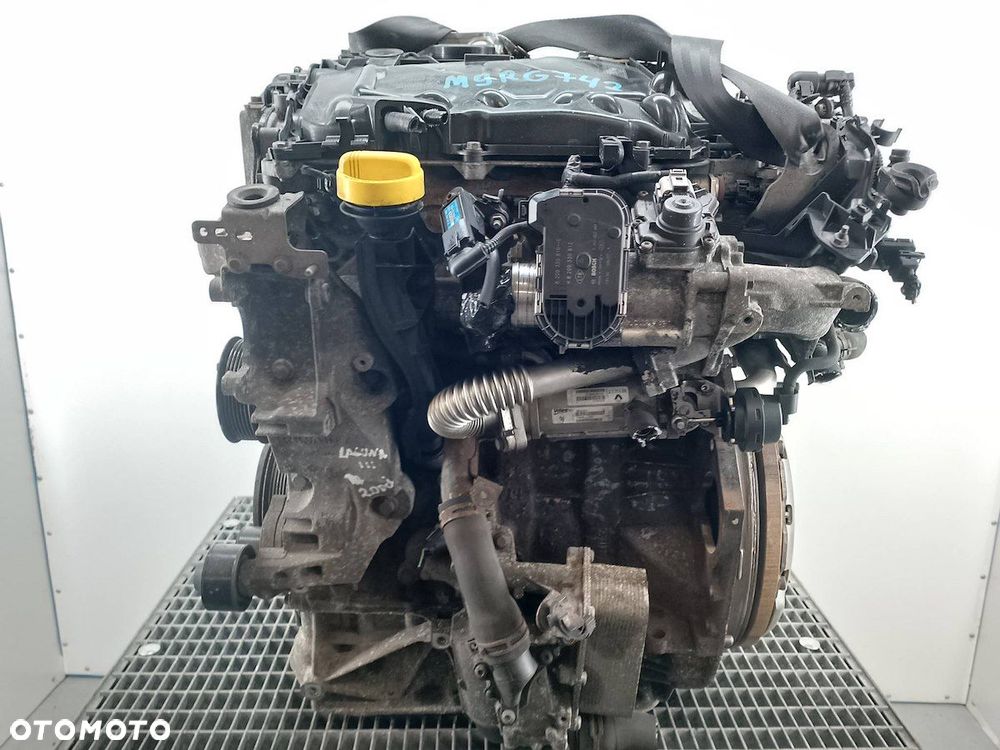 SILNIK RENAULT LAGUNA III ( 07-15 ) M9RG742 2.0 dci - 1