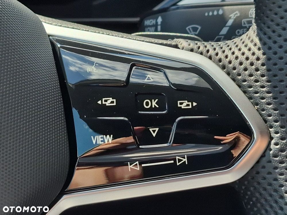Volkswagen Arteon 2.0 TSI R-Line DSG - 24