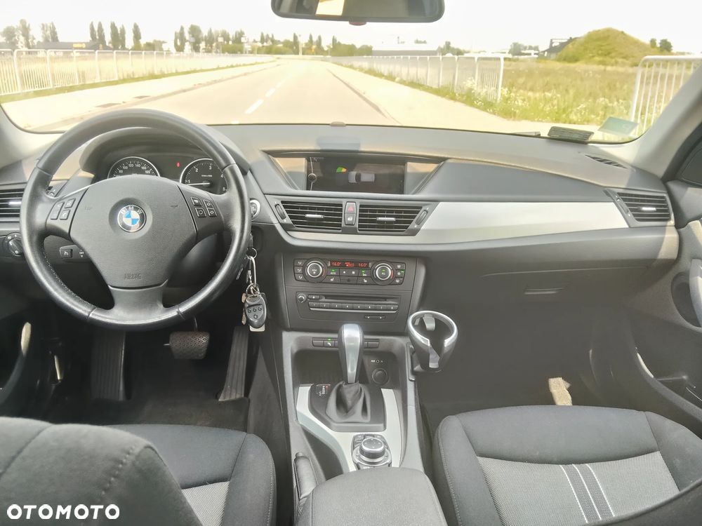 BMW X1 - 8
