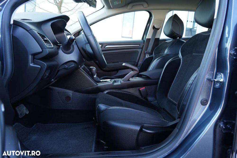 Renault Megane Blue dCi 116 EDC Intens - 13