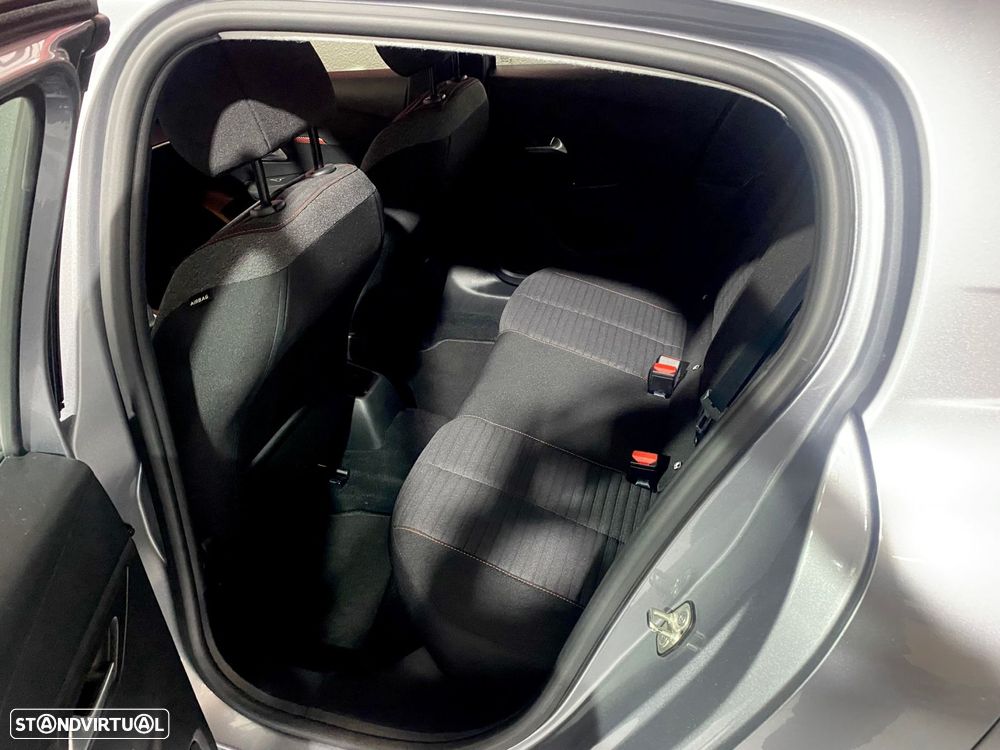 Peugeot 208 1.2 PureTech Active Pack - 38