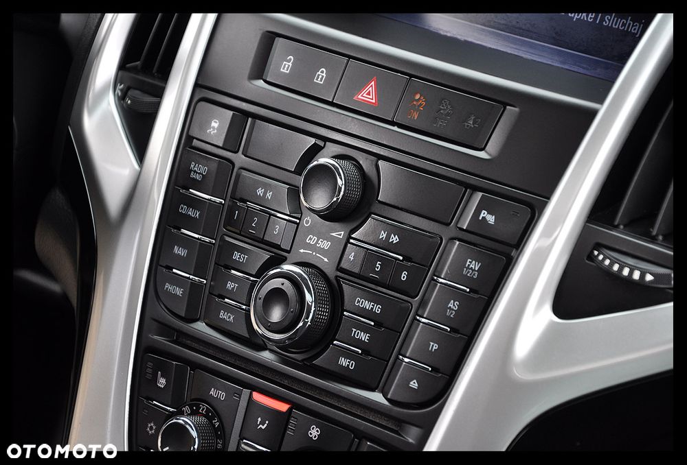 Opel Astra 1.6 Turbo Innovation - 37