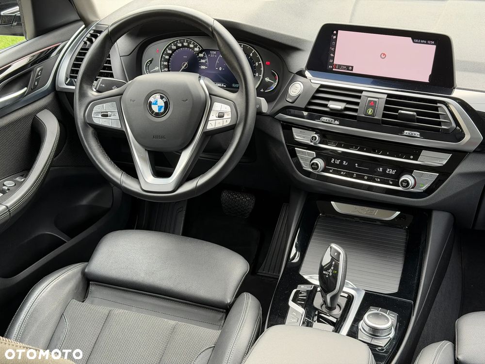 BMW X3 xDrive30i xLine - 33