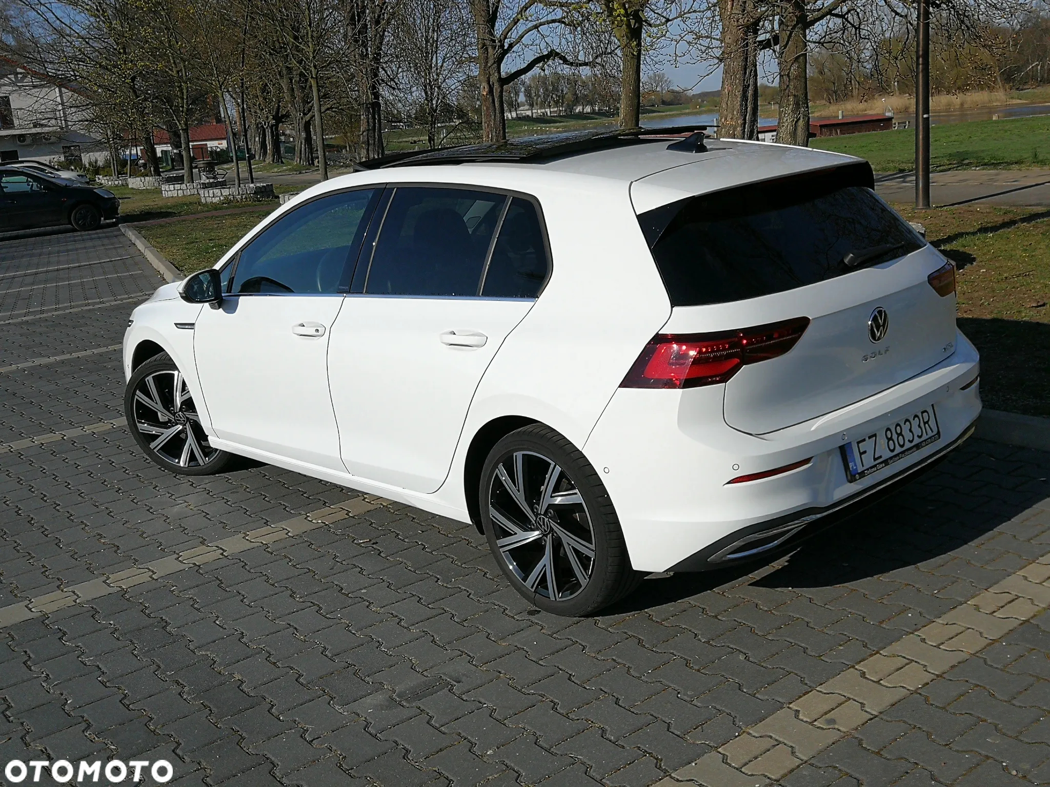 Volkswagen Golf - 3