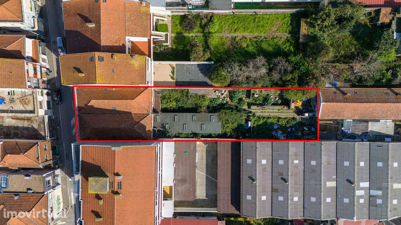 Dois prédios na Areosa, para 15 apartamentos e 3 estúdios - Grande imagem: 3/9