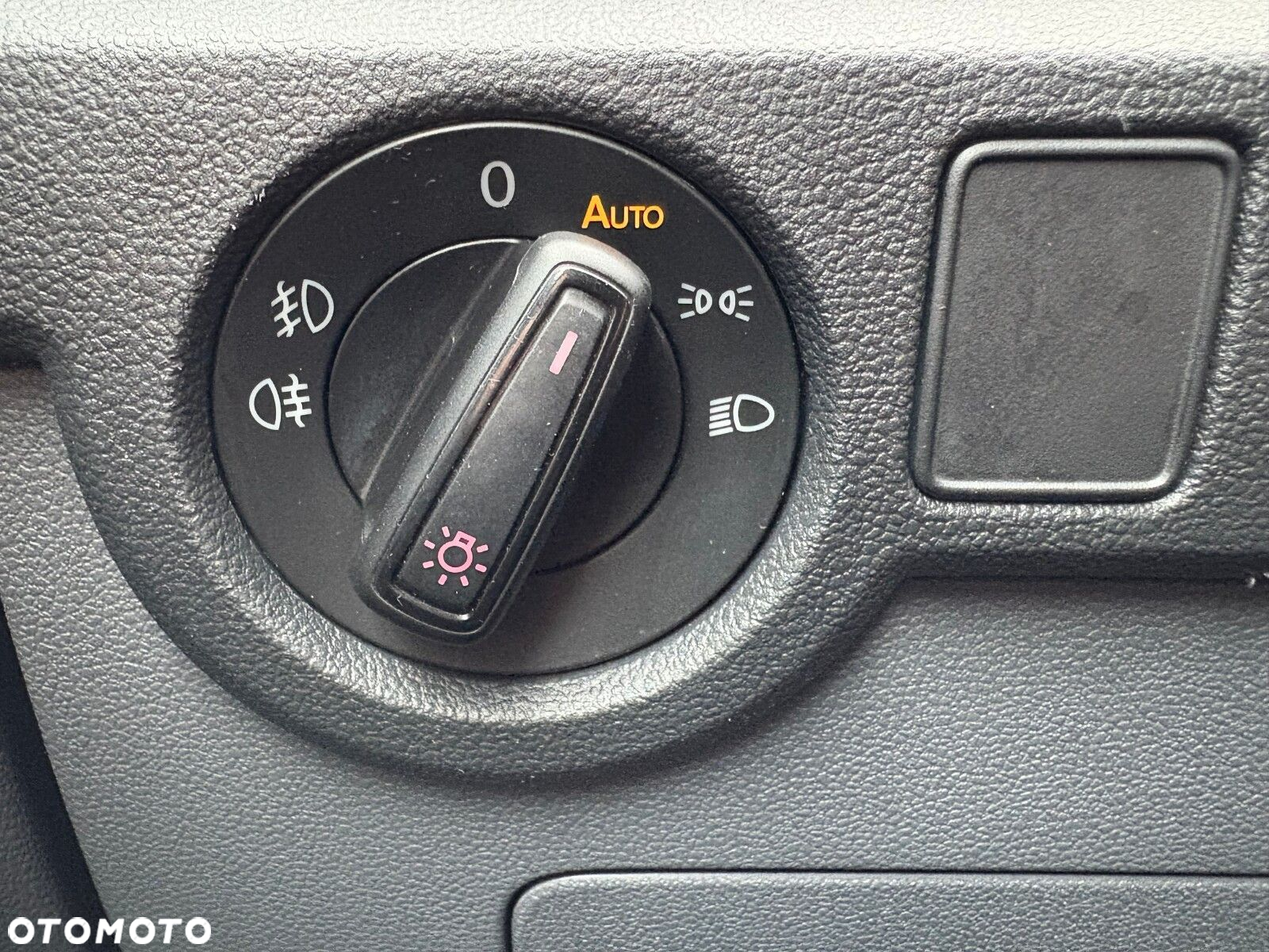 Volkswagen T-Cross - 20
