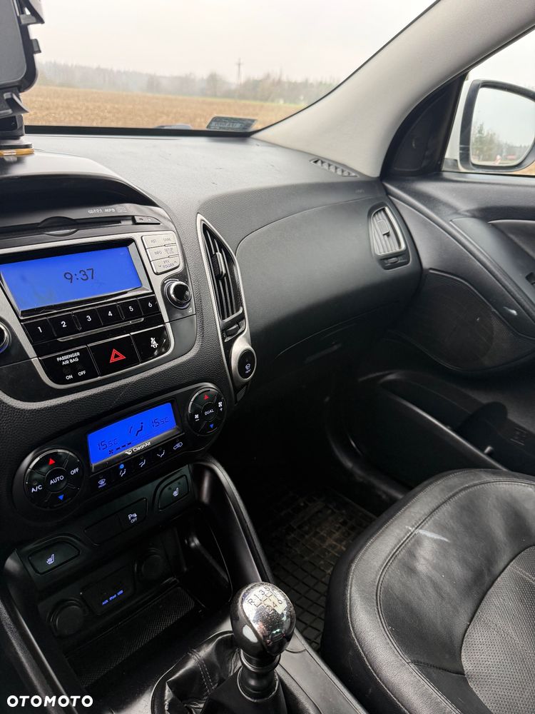 Hyundai ix35 - 11