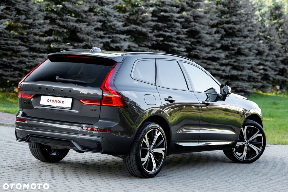Volvo XC 60 D5 AWD R-Design - 14