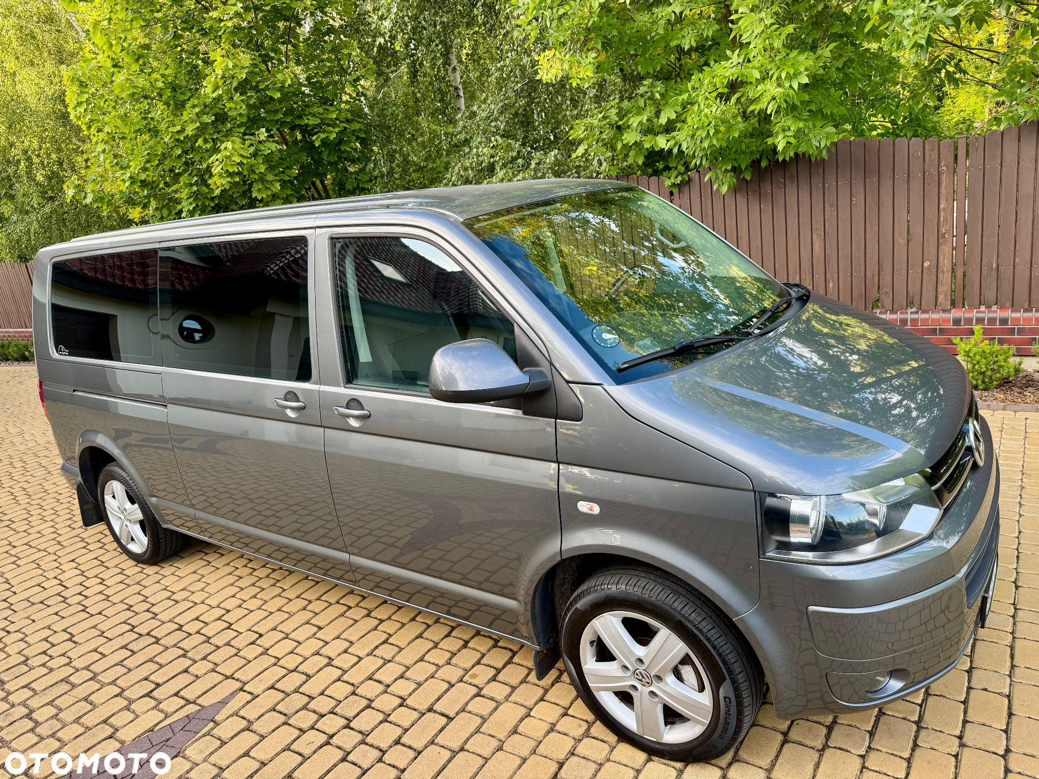 Volkswagen Multivan - 6