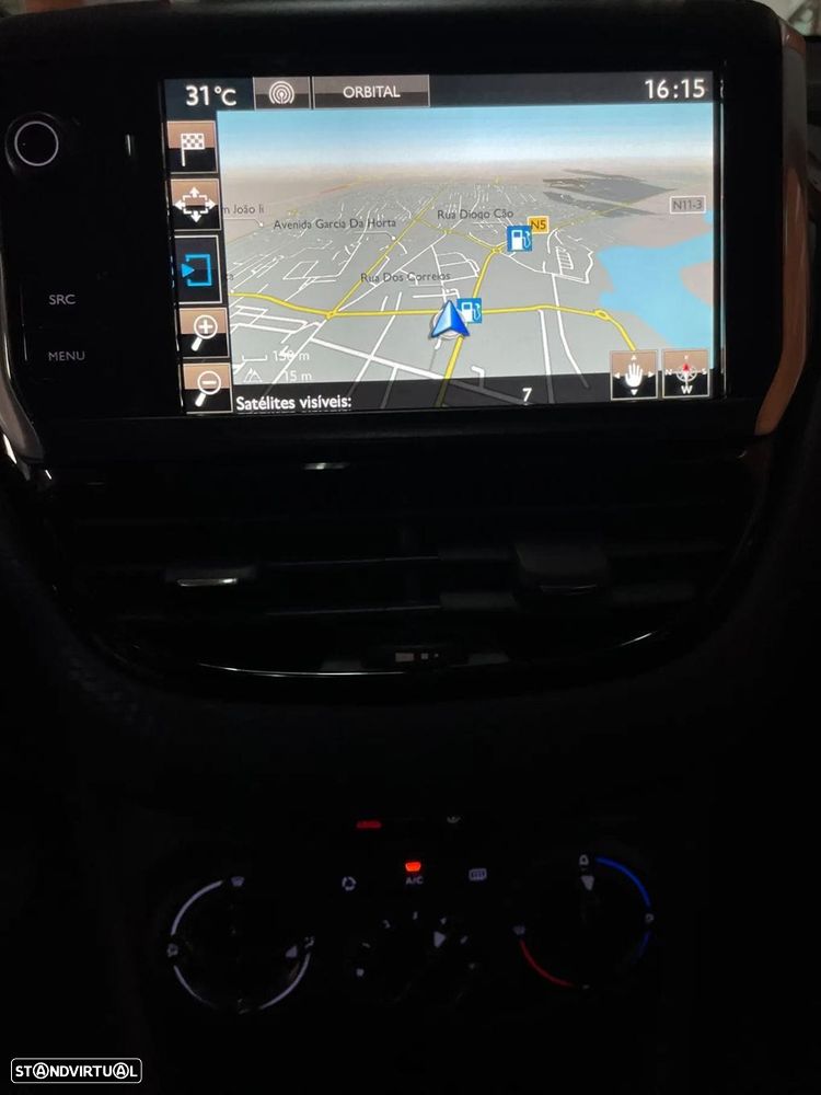 Peugeot 2008 PureTech 82 Allure - 3