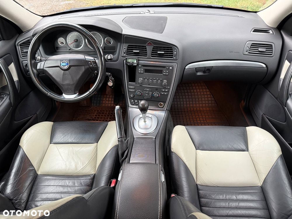 Volvo S60 2.4D Kinetic - 20