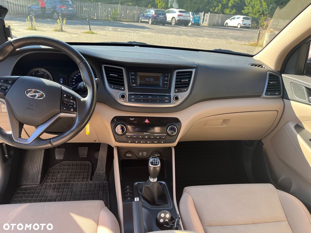 Hyundai Tucson 2.0 CRDI BlueDrive Comfort 2WD - 6