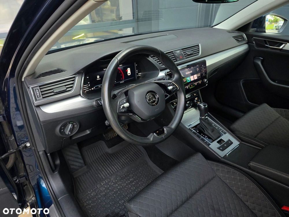 Skoda Superb 2.0 TDI SCR Ambition DSG - 12