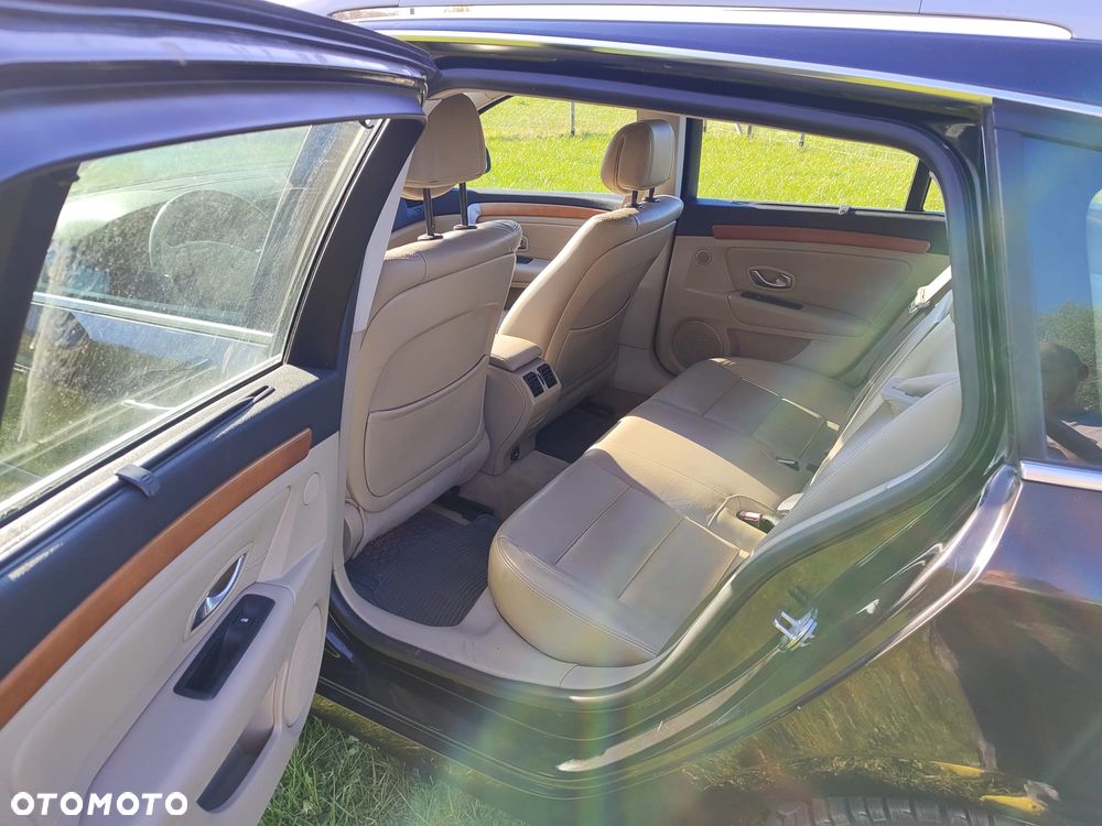 Renault Laguna 2.0 DCi Initiale - 9