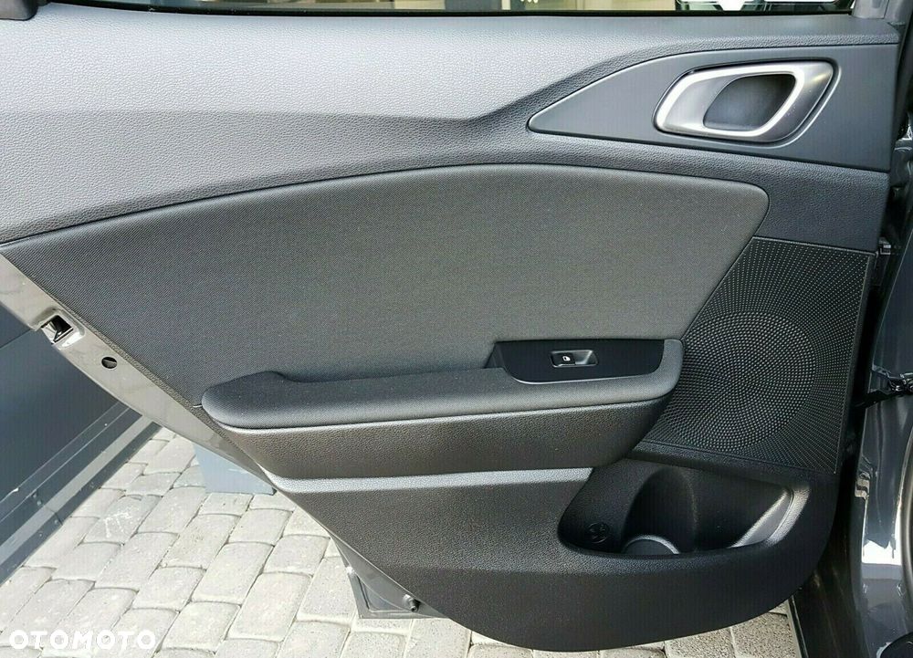 Kia XCeed 1.6 T-GDI M DCT - 25